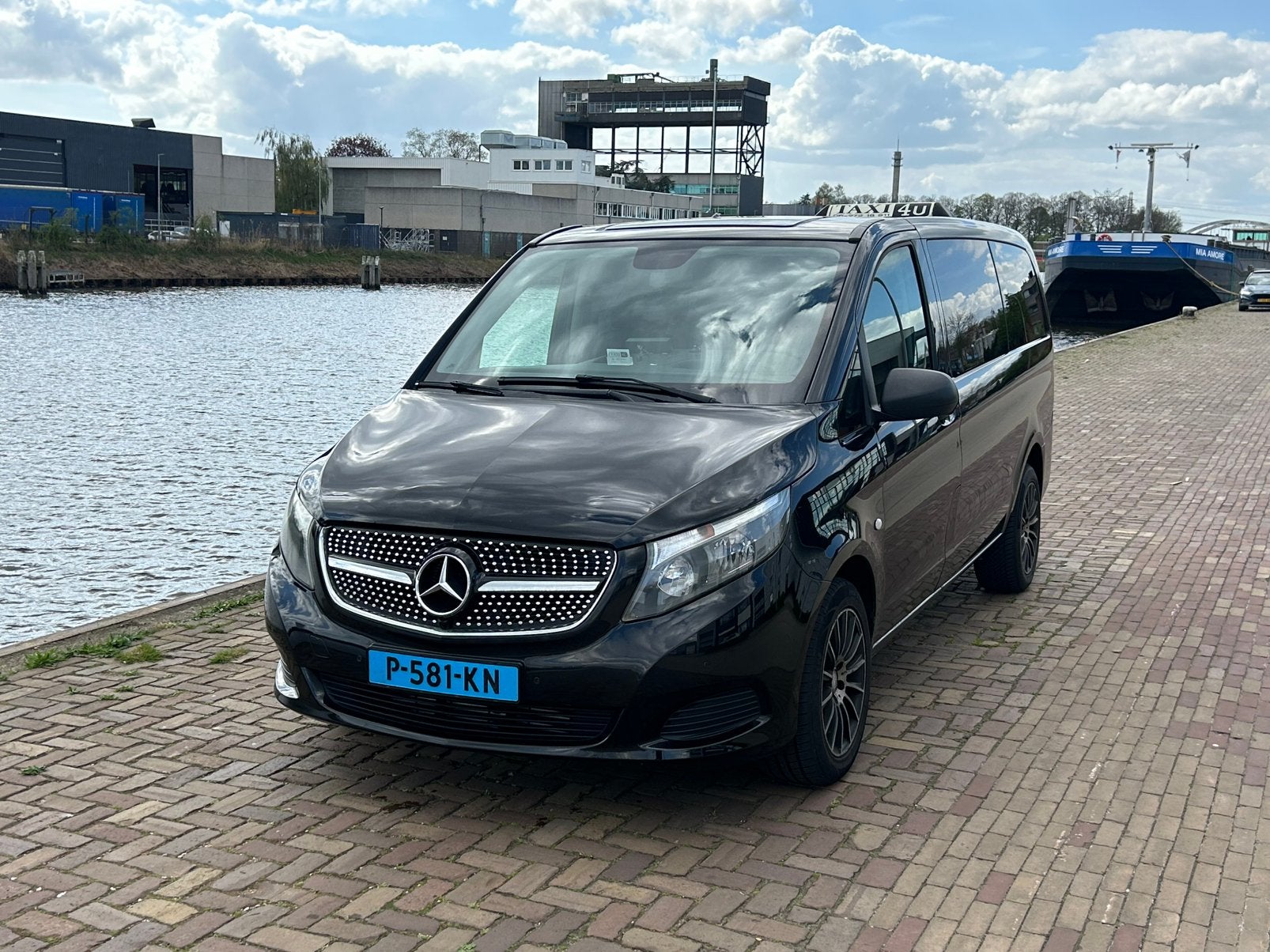 Mercedes Vito w447 Taxi klaar, Auto's, Mercedes-Benz, Automaat, 136 pk, 2000 kg, Zwart