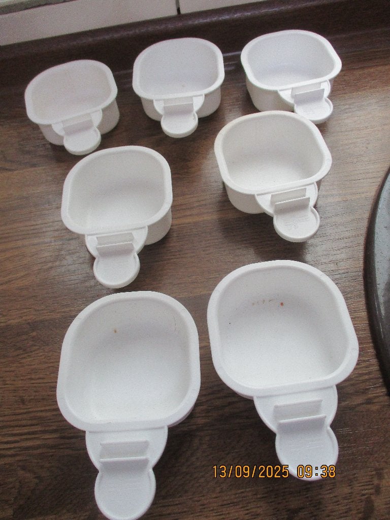 7 eivoer bakjes   nieuw, Ophalen, Nieuw, Kooi-accessoires