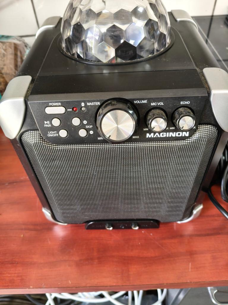 Maginon Karaoke Set met Discolamp en Microfoons, Ophalen of Verzenden, Zo goed als nieuw, Complete set