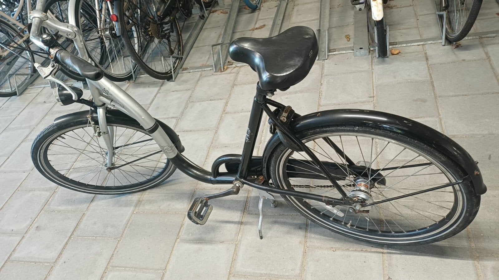 Bicycle, Terugtraprem, (Extra) lage instap, Zo goed als nieuw, Ophalen