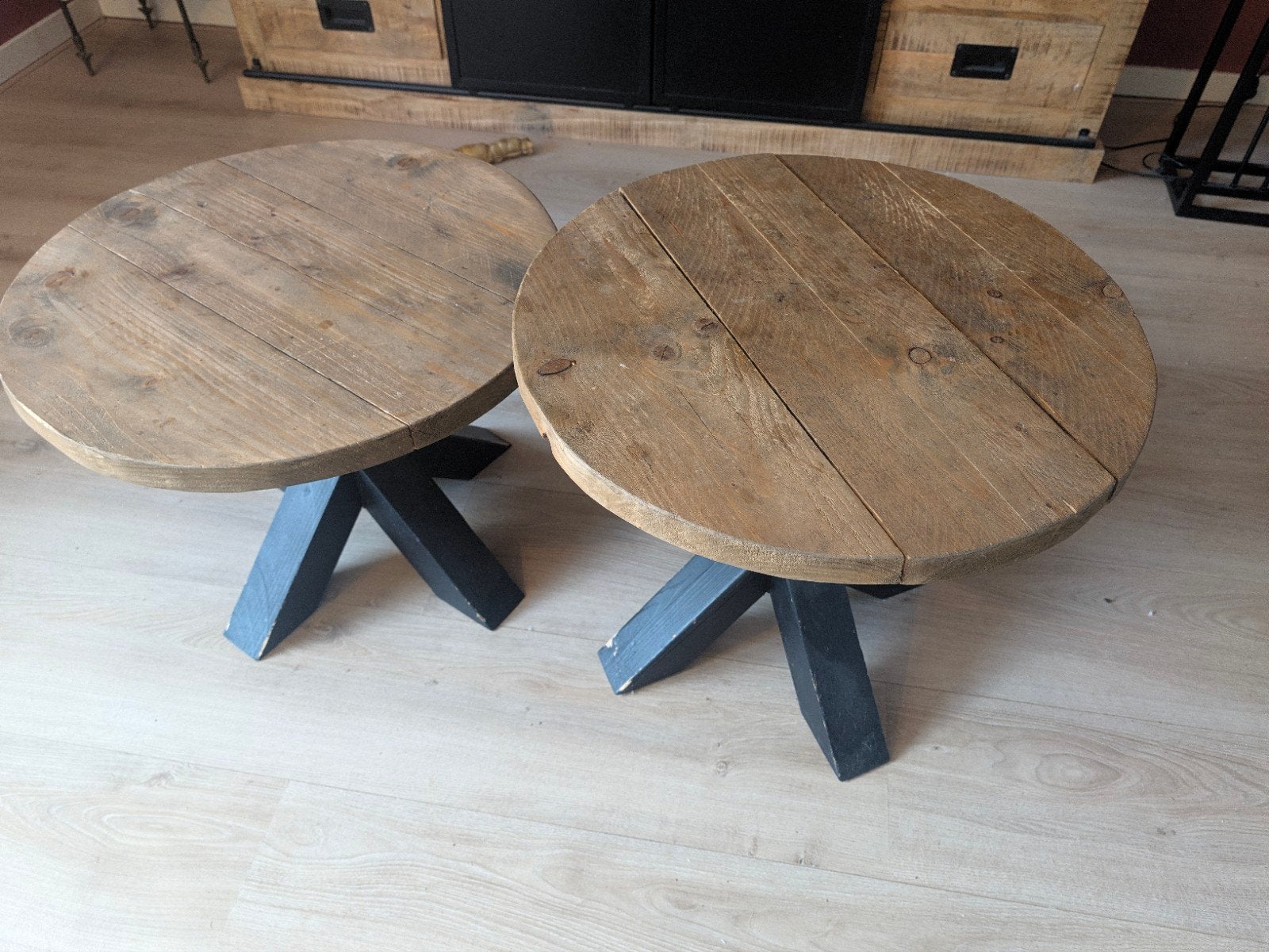 Set van 2 ronde houten salontafels, Ophalen, Gebruikt, Rond