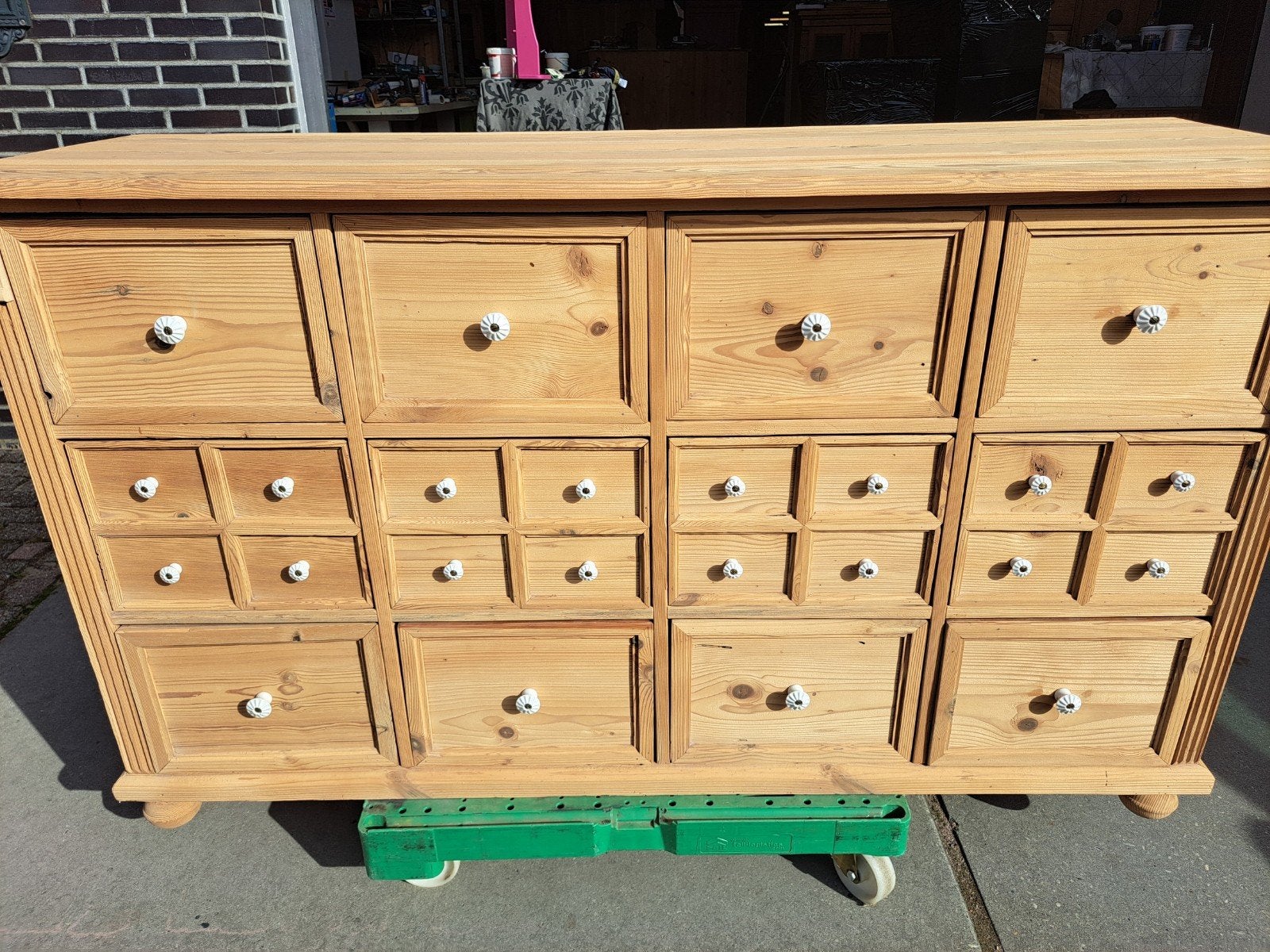 oud grenen ladekast commode, R.kooij65@gmail.com, Gebruikt, 5 laden of meer, 150 tot 200 cm