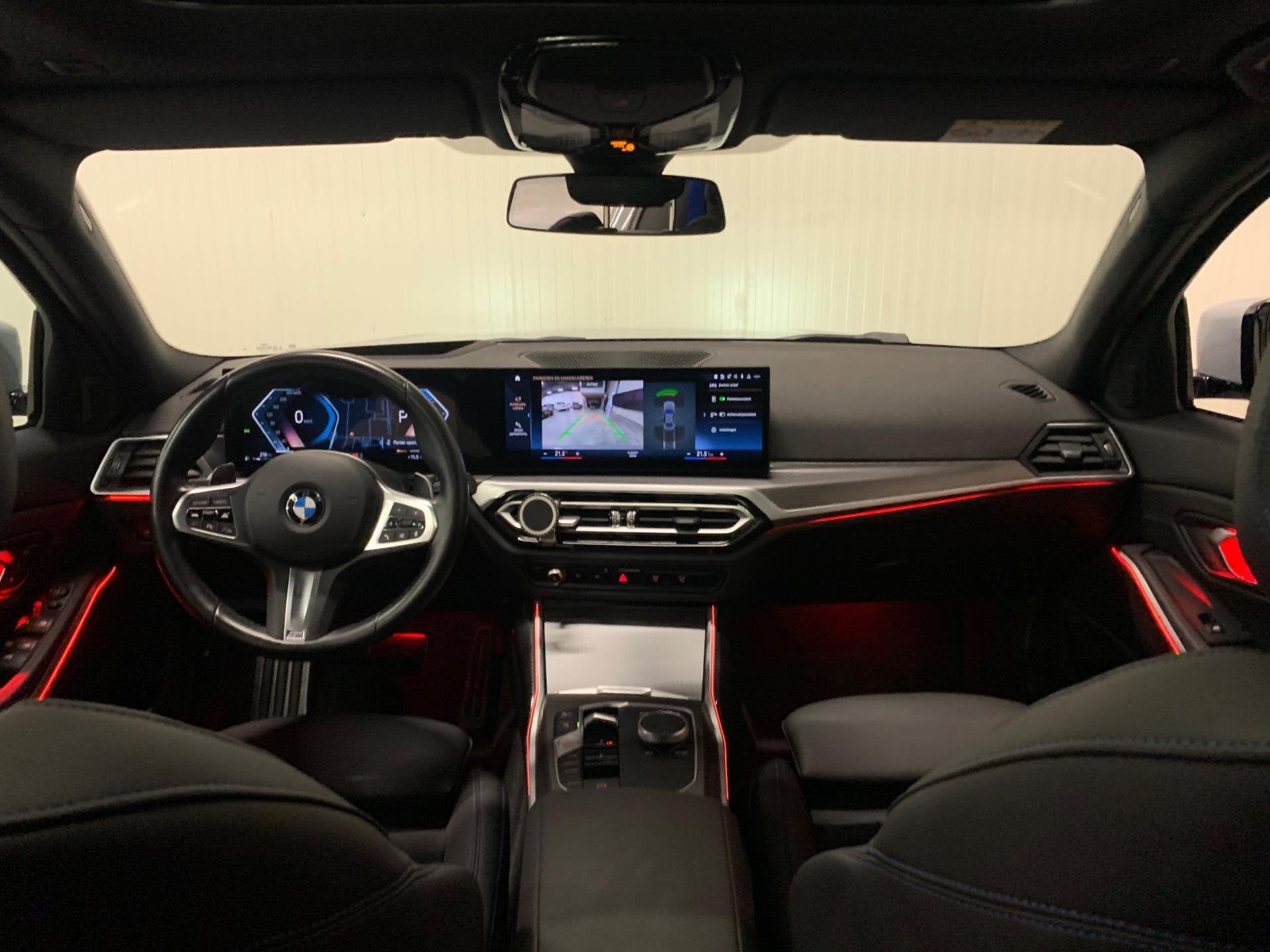 BMW 3-serie 320d | M-SPORT | SCHUIF/KANTEL | HUD | VOERTUIGV, Auto's, Automaat, Achterwielaandrijving, Euro 6, Bedrijf