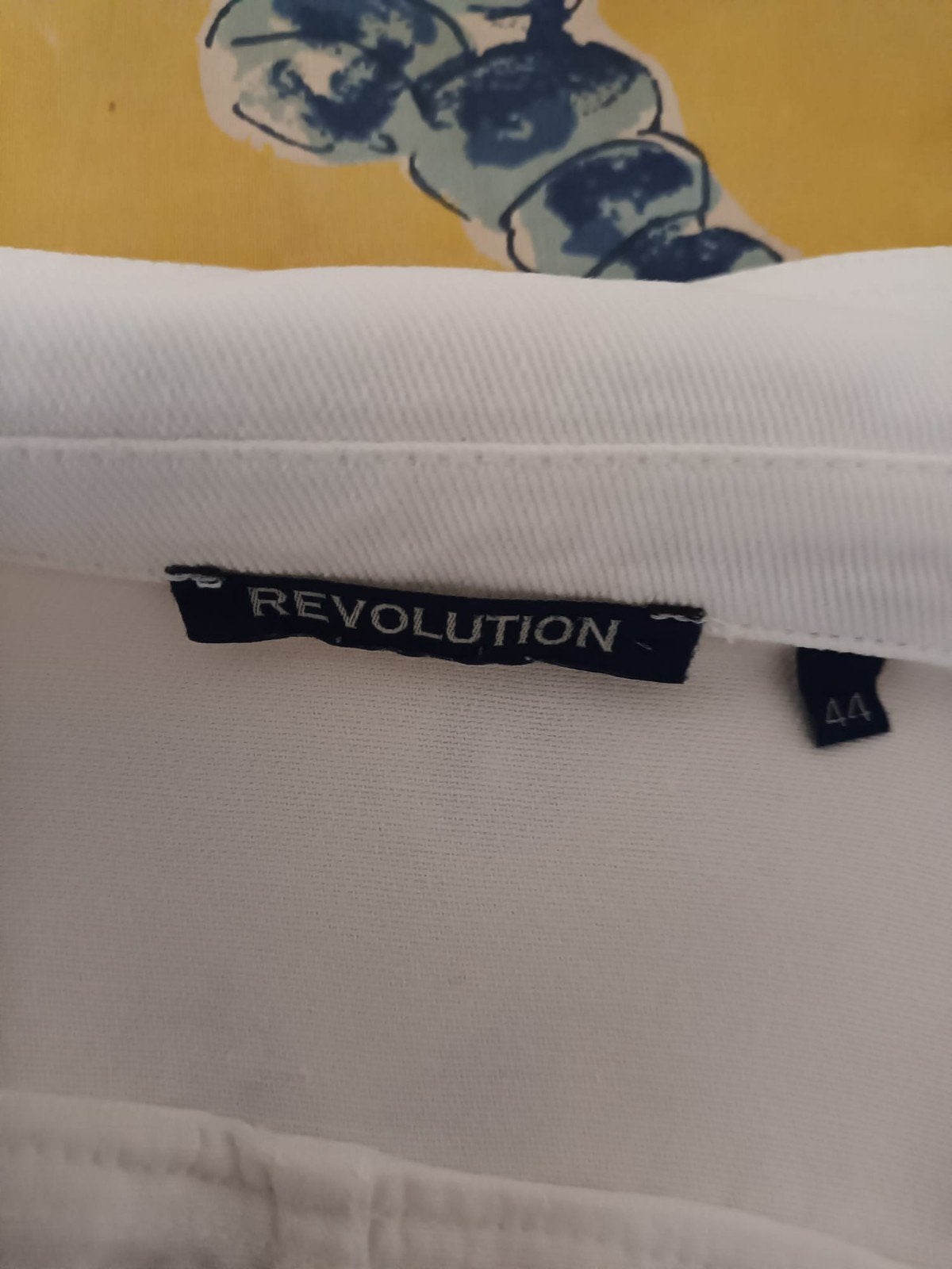 Witte spijkerjasje van Revolution, maat 44, Wit, Ophalen of Verzenden, Zo goed als nieuw, Maat 42/44 (L)