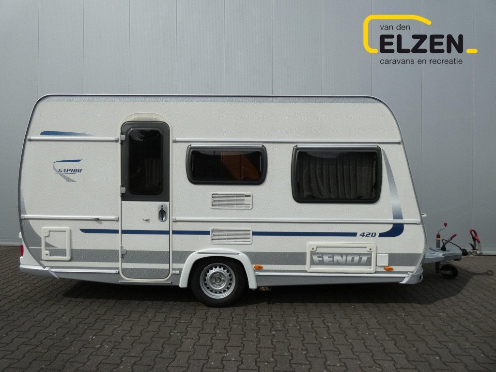 Fendt Saphir 420 QF Mover, voortent, fietsdr., Caravans en Kamperen, Bedrijf, Treinzit, Tot en met 4, Dwarsbed