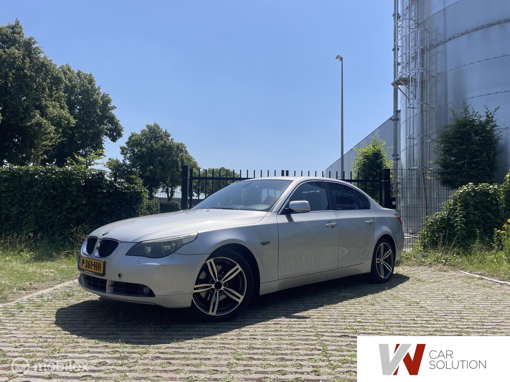 BMW 5-serie 530d High Executive PANO LEDER TREKHAAK ELEKSTOE, Achterwielaandrijving, Gebruikt, 2993 cc, 2000 kg