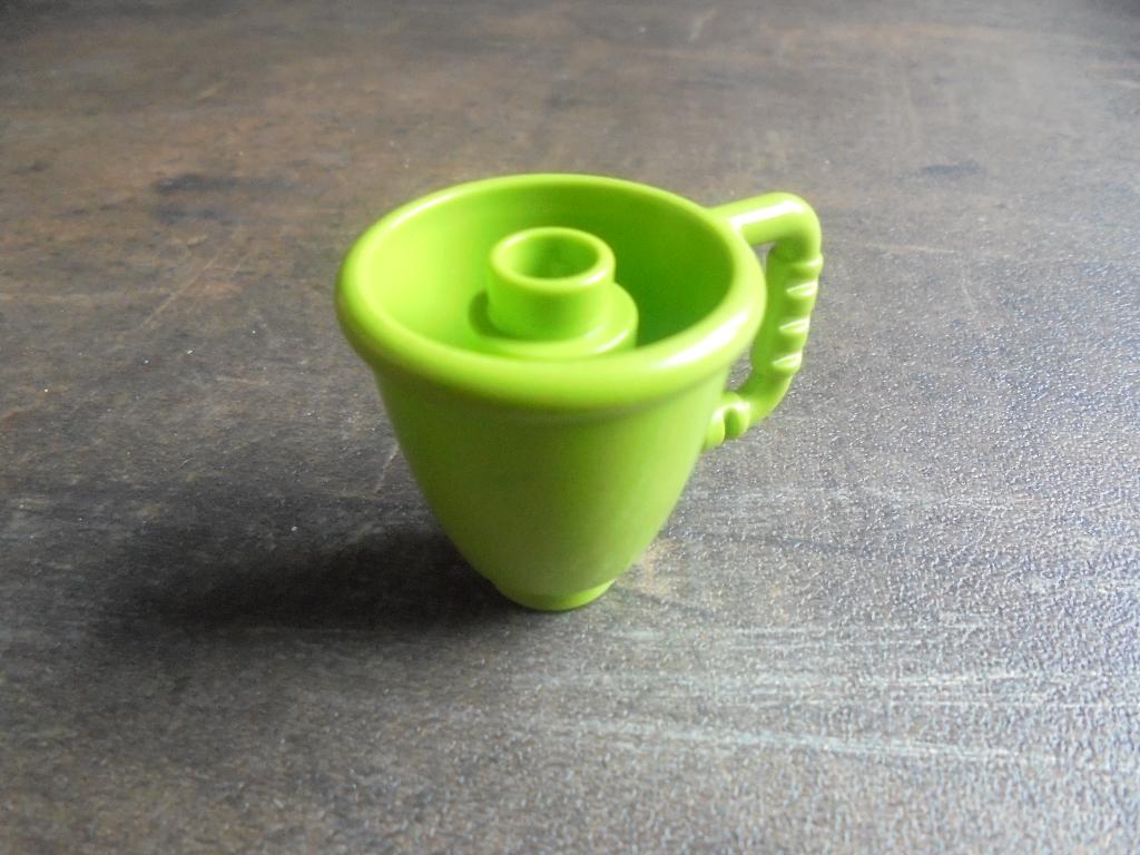 Lego Duplo Utensil Cup with Stud Inside (zie foto's) 6, Ophalen of Verzenden, Gebruikt, Losse stenen, Duplo