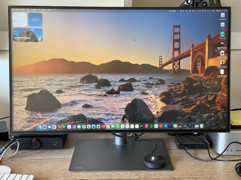 BenQ PD3220U - 32" 4K Monitor voor professionele  ontwerper, Ophalen, DisplayPort, 60 Hz of minder, Ingebouwde speakers
