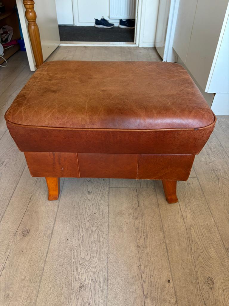 Leren poef / hocker, Ophalen, Minder dan 50 cm, Gebruikt, Vierkant