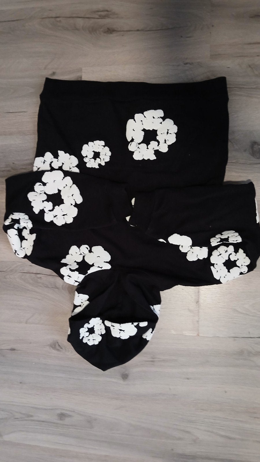 Denim Tears Cottonwreath trui zwart, Maat 52/54 (L), Denim ears, Zwart, Ophalen of Verzenden