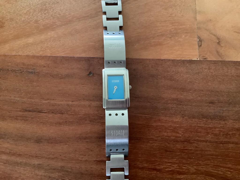 Stalen Storm horloge met DE blauwe wijzerplaat, Sieraden, Tassen en Uiterlijk, Overige merken, Staal, Staal, Polshorloge