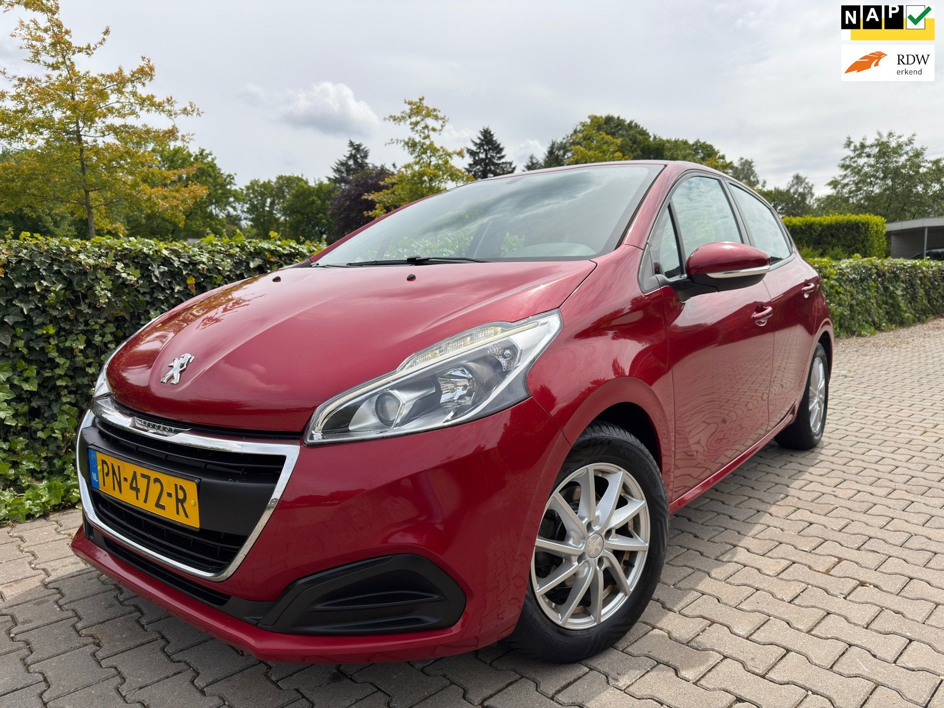Peugeot 208 1.2 PureTech Active 5 DRS. Dealer Onderhouden ,, Voorwielaandrijving, Stof, Gebruikt, 1199 cc
