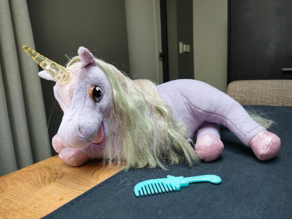 Eenhoorn "Barbie en het "Zwanenmeer", Ophalen of Verzenden, Zo goed als nieuw, Pop