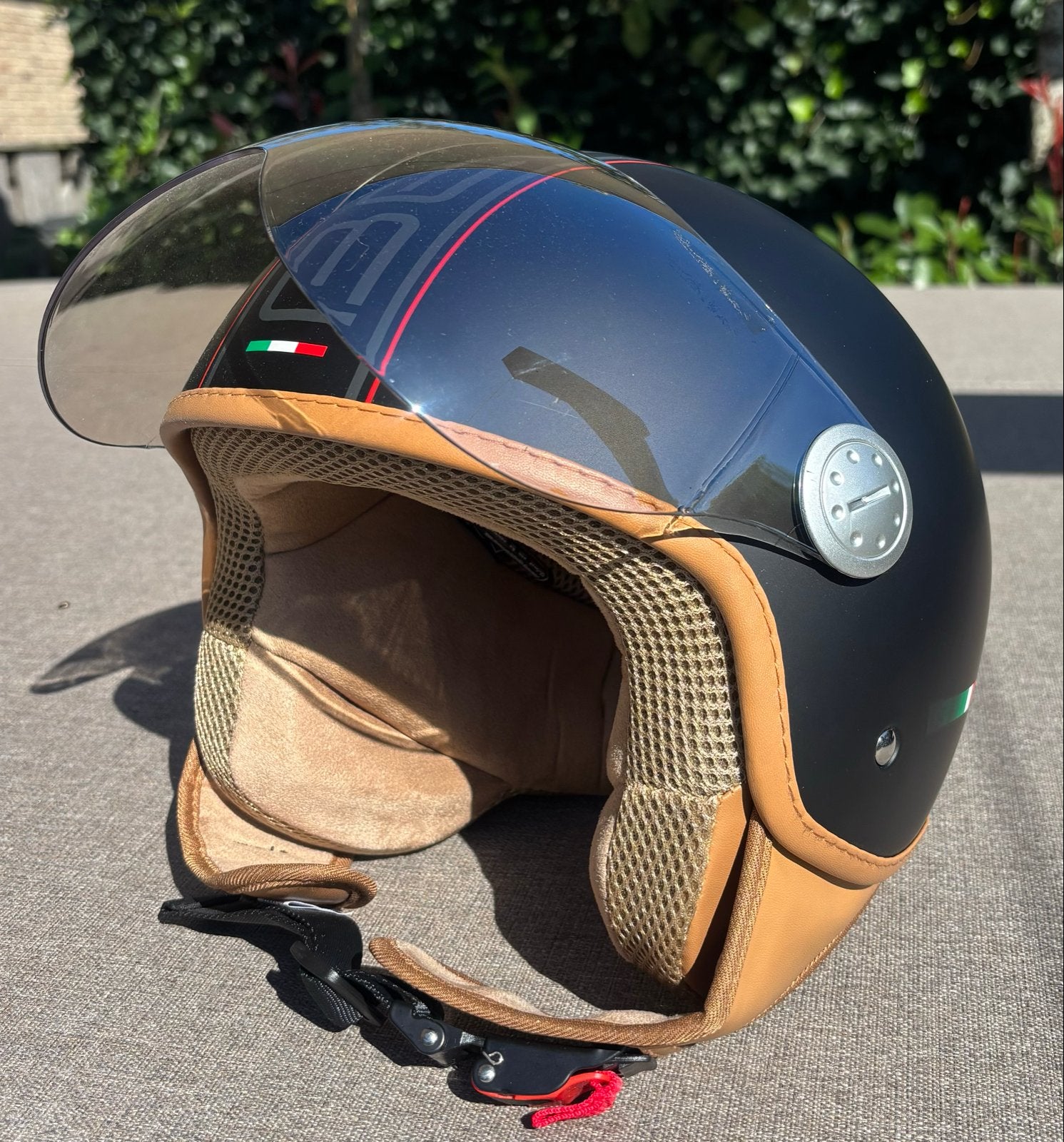 Beon scooterhelm - Mat zwart met bruin leer, maat M, Fietsen en Brommers, Ophalen of Verzenden, Zo goed als nieuw, Medium