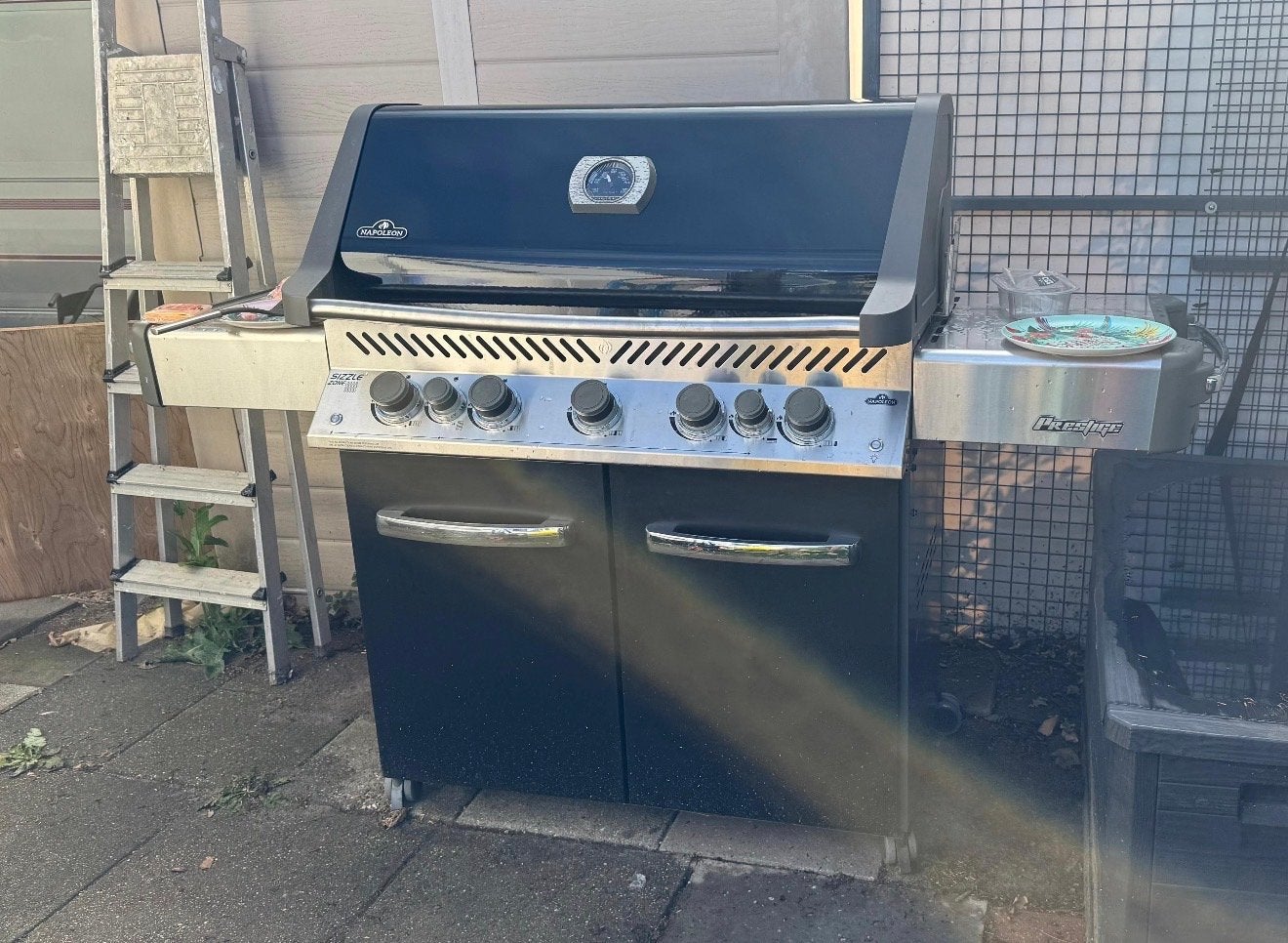 Napoleon Prestige 665 BBQ - Zo goed als nieuw!, Tuin en Terras, Ophalen of Verzenden, Zo goed als nieuw
