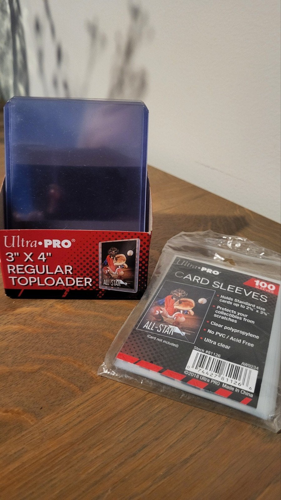 Ultra Pro Toploaders & Card Sleeves voor Pokémon kaarten, Ophalen of Verzenden, Nieuw, Sleeves of Kaarthoesjes