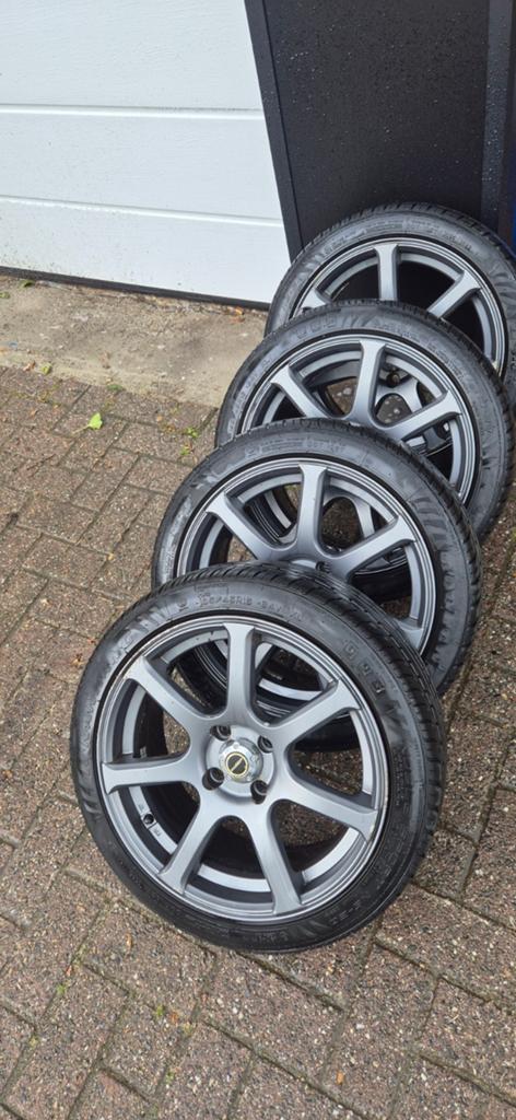4 stuks 16 inch gun metal effezeta wielen, Auto-onderdelen, Ophalen, Gebruikt, 16 inch, Banden en Velgen