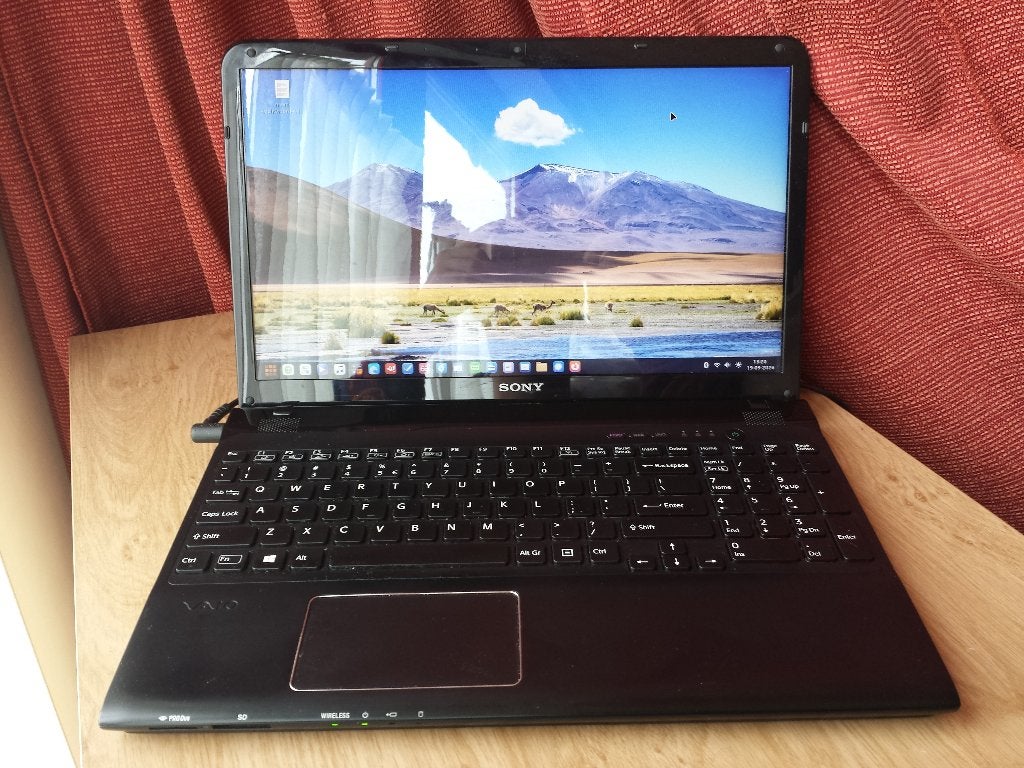 Sony Vaio 15 inch, i5, 128gb SSD + 1000gb HDD met Linux Mint, Computers en Software, Gebruikt, Met videokaart, 2 tot 3 Ghz, Verzenden