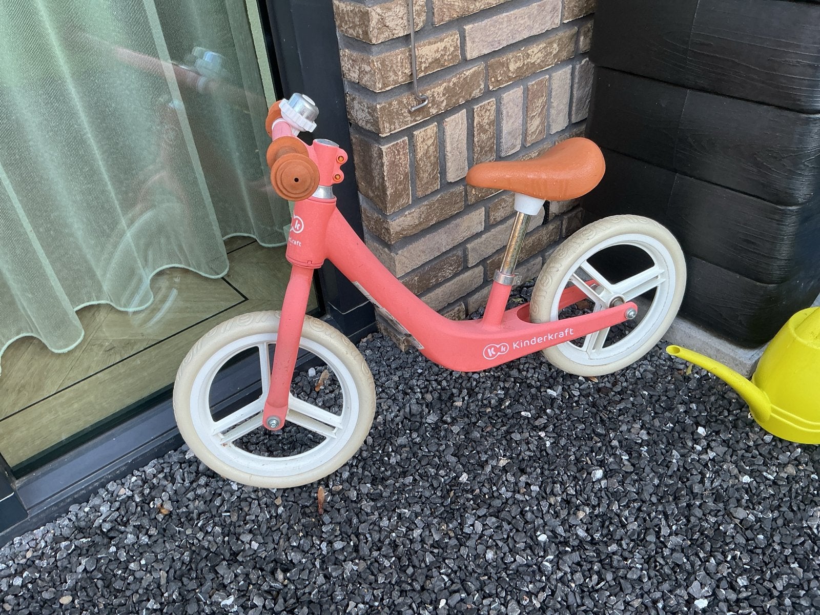 Mooi roze Kinderkraft loopfietsje met harde banden, Kinderen en Baby's, Ophalen, Gebruikt, Loopfiets