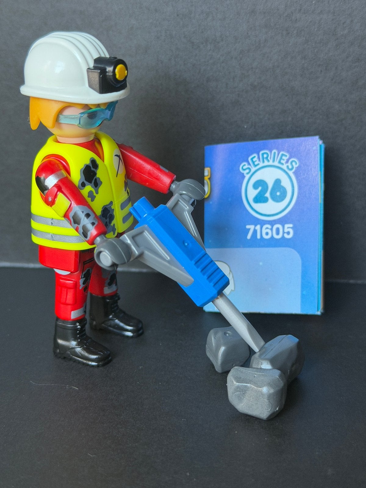 Aug 030: playmobil figures serie 26: mijnwerker, Ophalen of Verzenden, Nieuw, Complete set