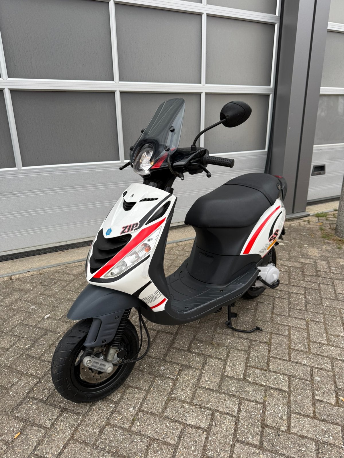 Piaggio Zip Sp H2o 50cc 2Takt 2013 Watergekoeld Bromscooter, Fietsen en Brommers, Scooters | Piaggio, Ophalen