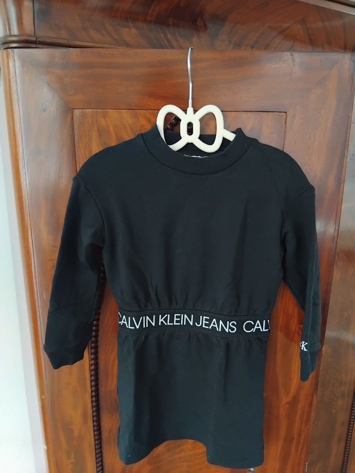 Zwarte jurk Calvin Klein maat 104, Calvin Klein Jeans, Meisje, Ophalen of Verzenden, Zo goed als nieuw