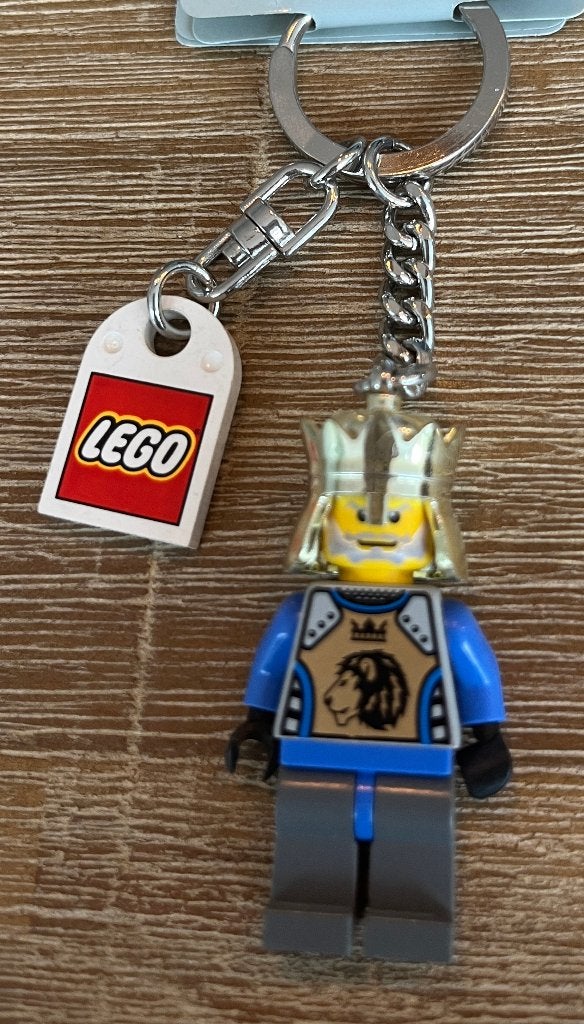 Lego sleutelhanger King Mathias (Knights) 851495 NIEUW!, Lego, Nieuw, Ophalen of Verzenden, Sleutelhanger