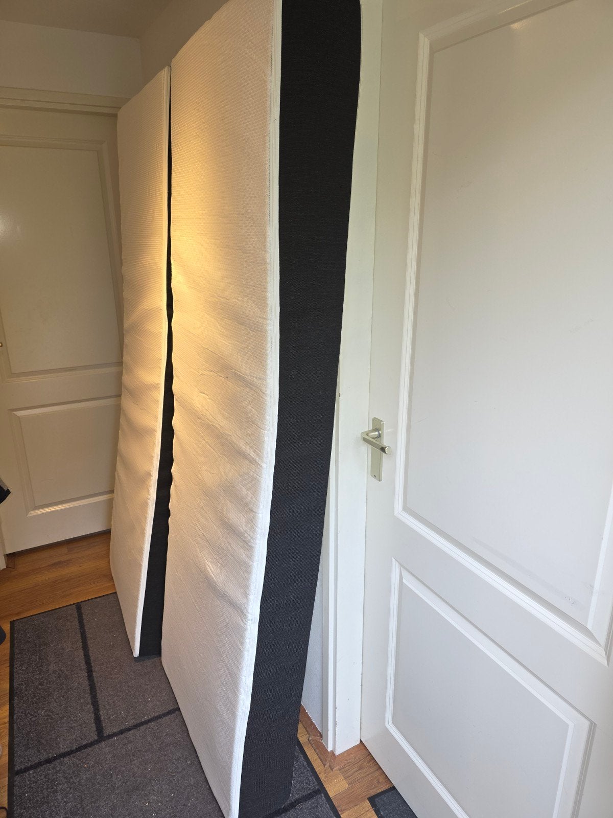 Twee hagelnieuwe boxspringmatrassen, Huis en Inrichting, Ophalen, 70 cm of minder, Nieuw, Twijfelaar