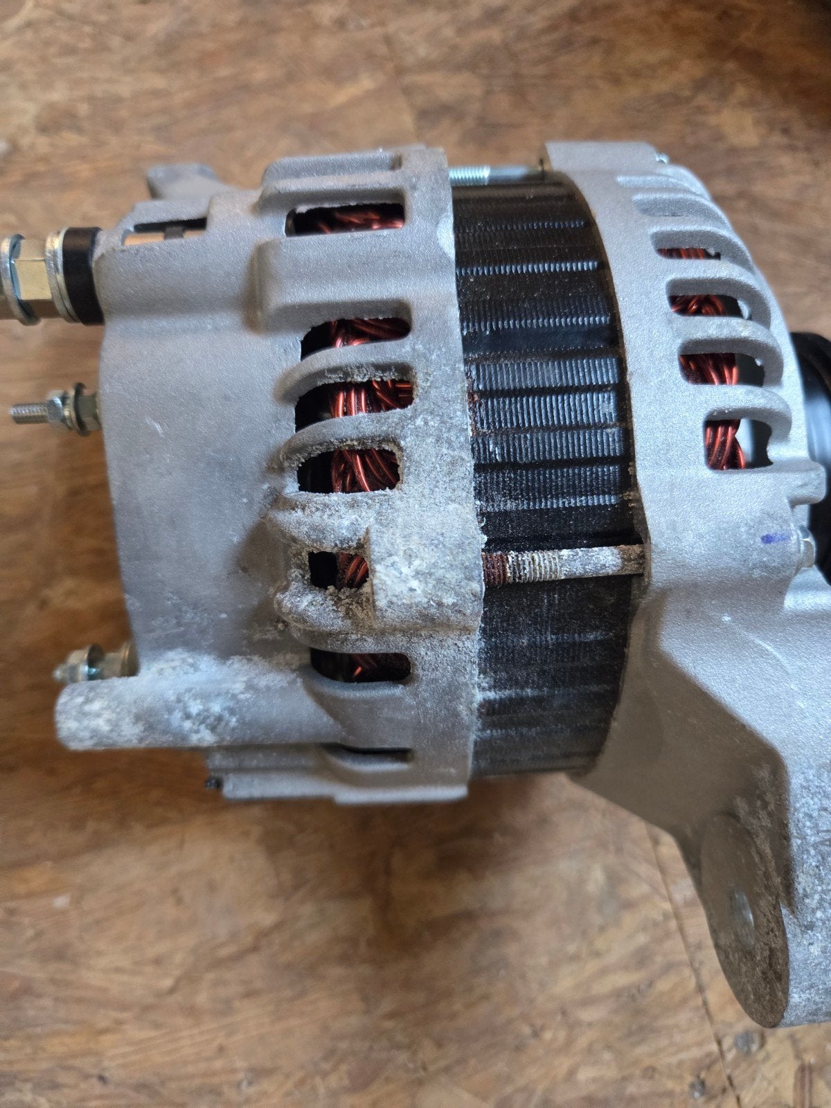 Dynamo 12V Model 12745N 115A - Nooit Gebruikt, Ophalen, Nieuw, Motor en Techniek