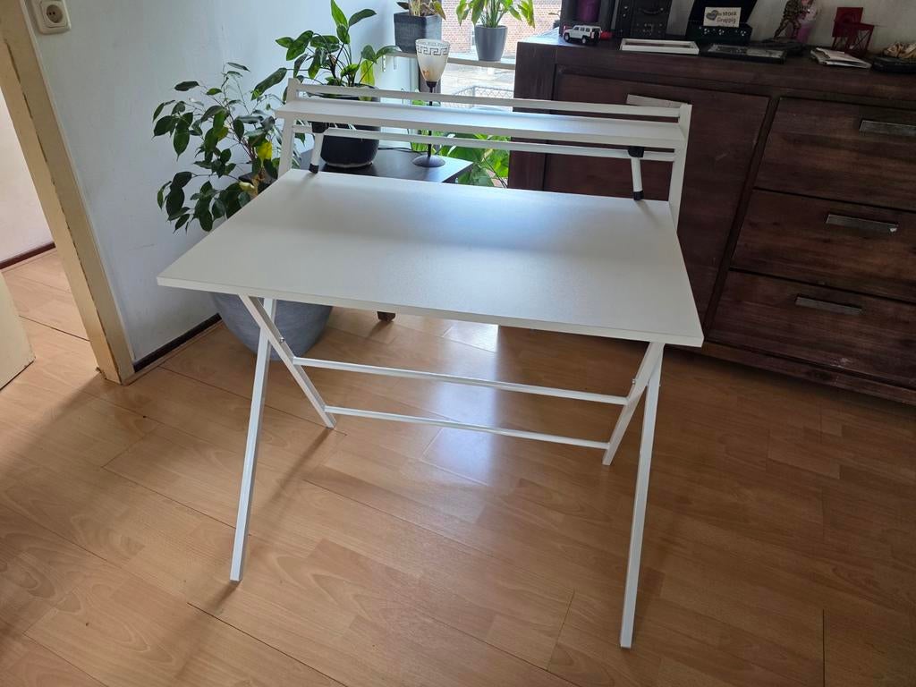 Handige Klaptafel - Ideaal voor kleine ruimtes, Ophalen, Hout, Zo goed als nieuw, Wit
