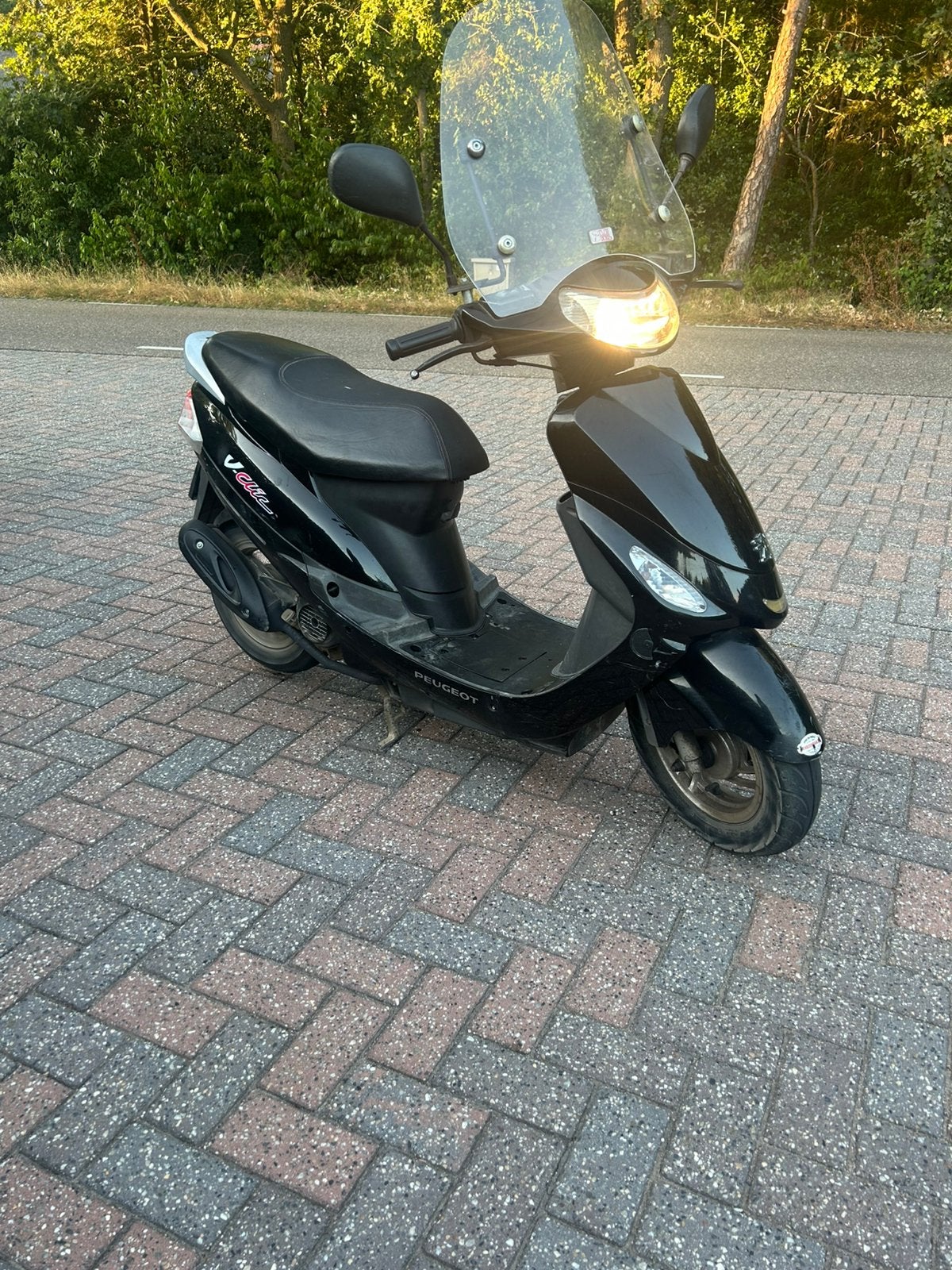 Scooter nu ophalen!!!, Ophalen, Zo goed als nieuw, Benzine, Peugeot