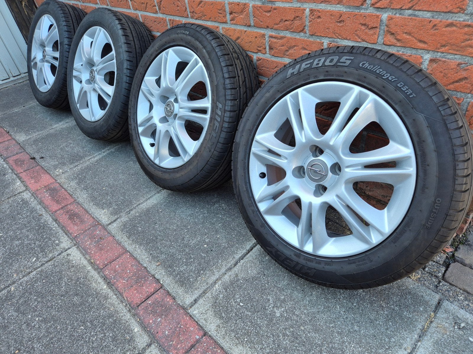 Opel corsa D velgen 4x100 zomerbanden 195 55 16 inch, Auto-onderdelen, Banden en Velgen, Ophalen, Gebruikt, 16 inch, Personenwagen