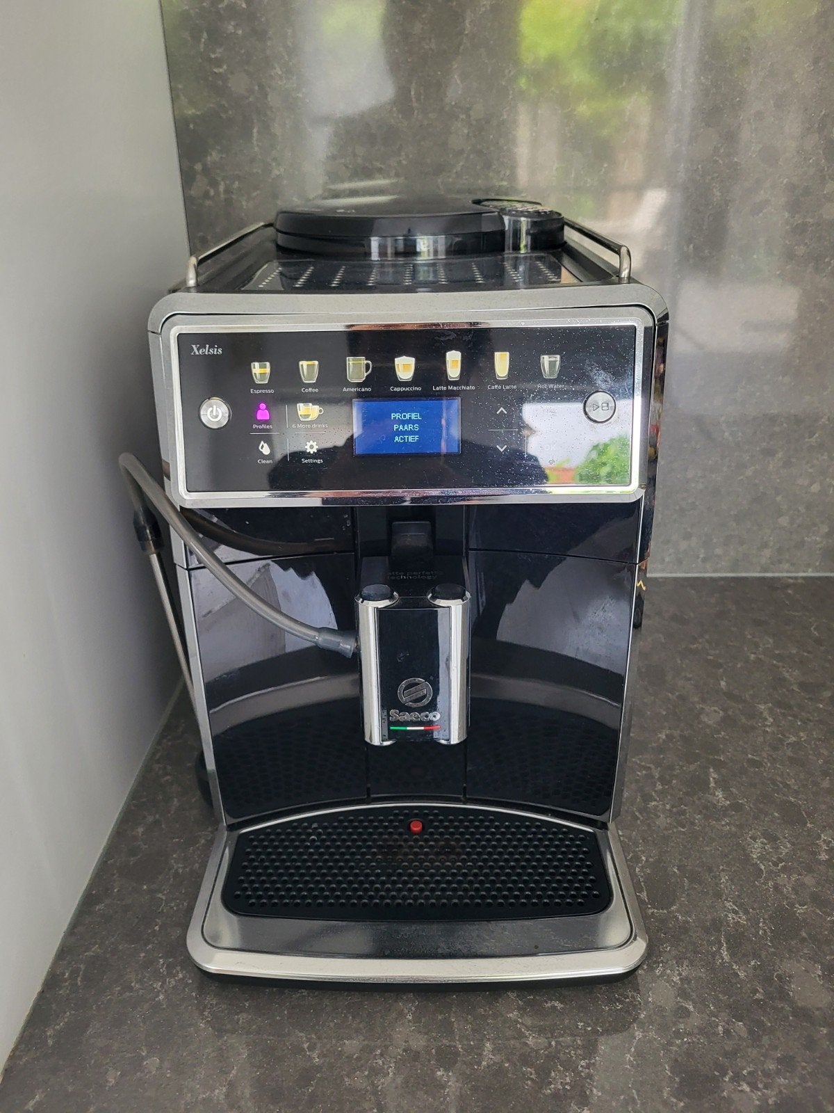 Saeco Xelsis Koffiezetapparaat - Volautomatisch, Ophalen of Verzenden, Koffiemachine, Afneembaar waterreservoir