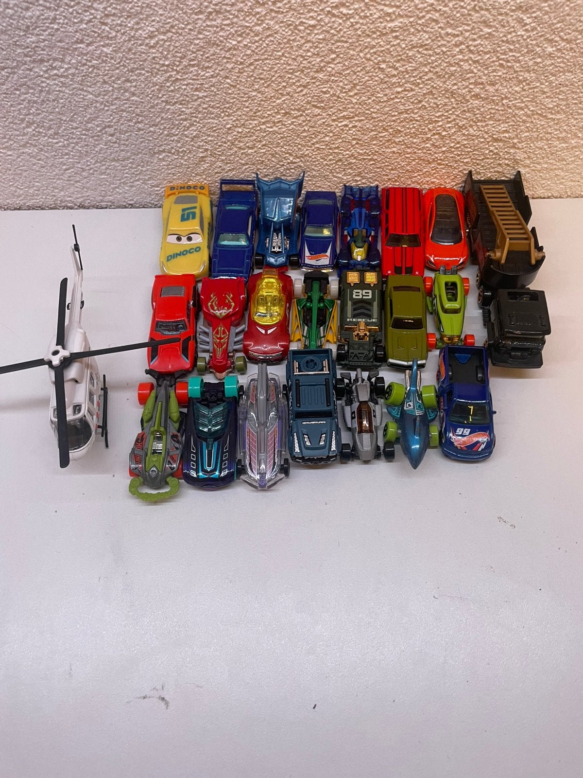 50 hotwheels autos, Ophalen of Verzenden, Zo goed als nieuw