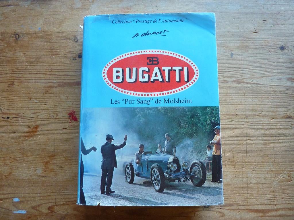 Bugatti Les Pur Sang de Molsheim, Boeken, Gelezen, Pierre Dumont, Ophalen of Verzenden, Overige merken