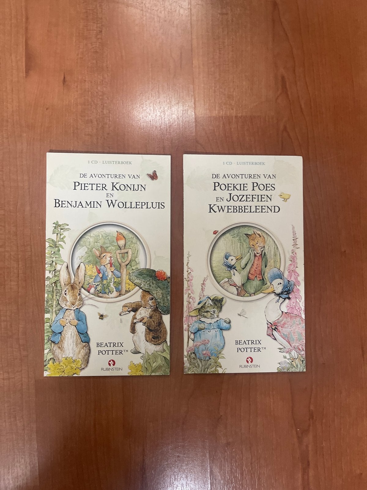 Beatrix Potter Luisterboeken: Pieter Konijn & Poezen, Ophalen, Zo goed als nieuw, 2 tot 3 jaar