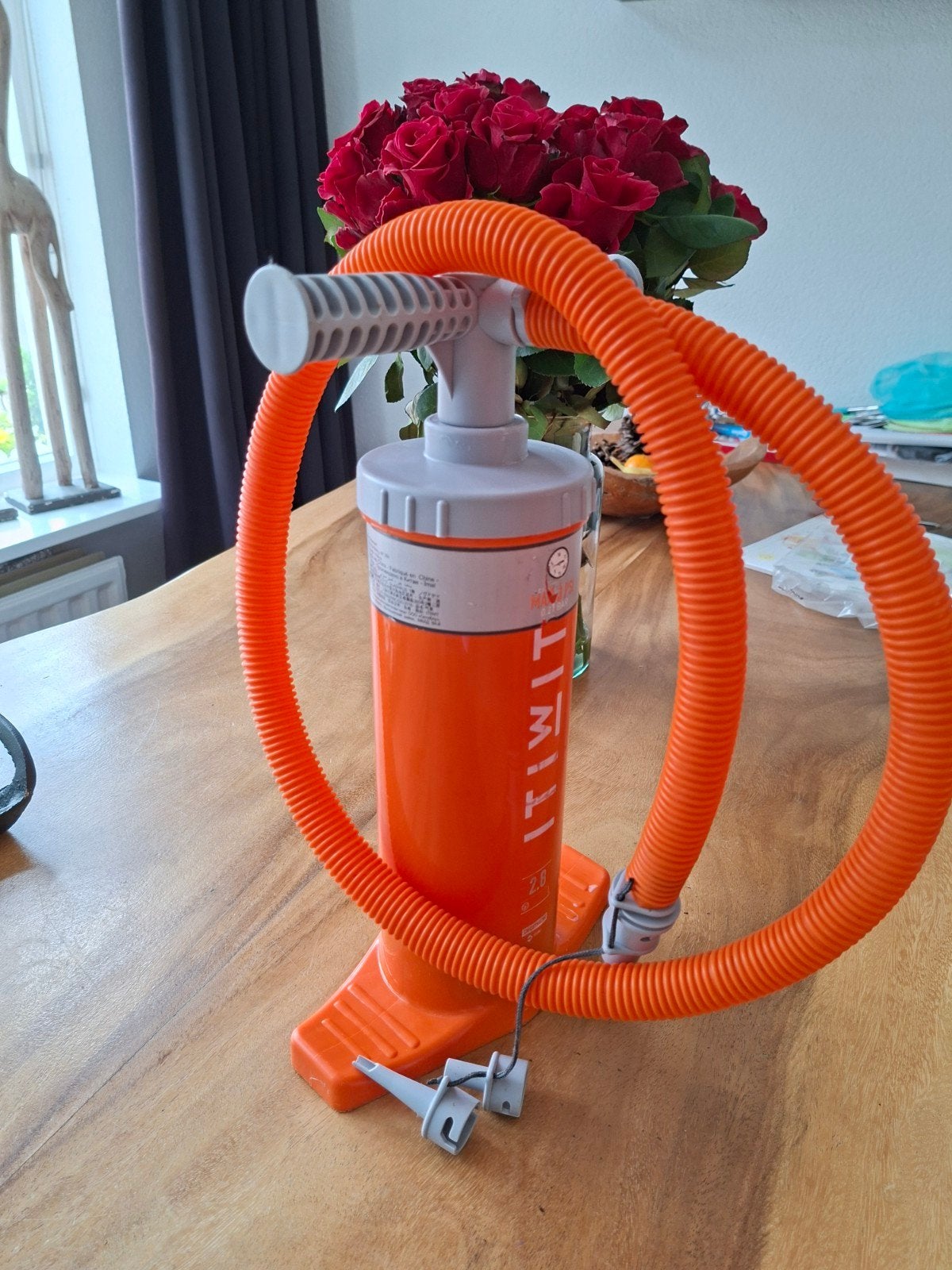 Decathlon Itiwit Handpomp 2.8L voor opblaasbare producten, Ophalen, Gebruikt