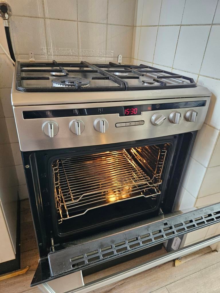 Inventum gasfornuis, Ophalen, 4 kookzones, Zo goed als nieuw, Gas