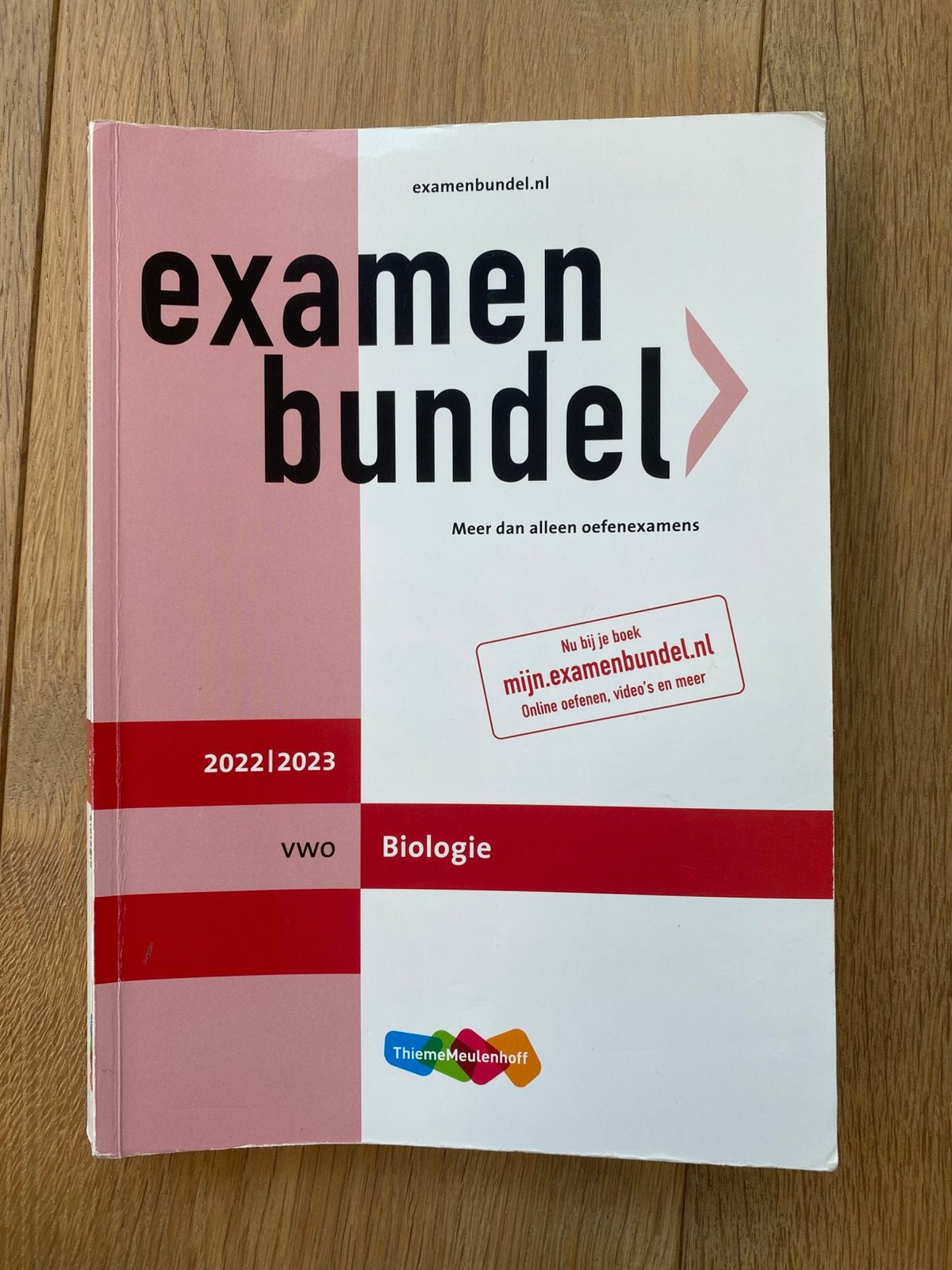 Examenbundel VWO Engels 2022/2023, Boeken, Ophalen of Verzenden, Gelezen, VWO, Engels