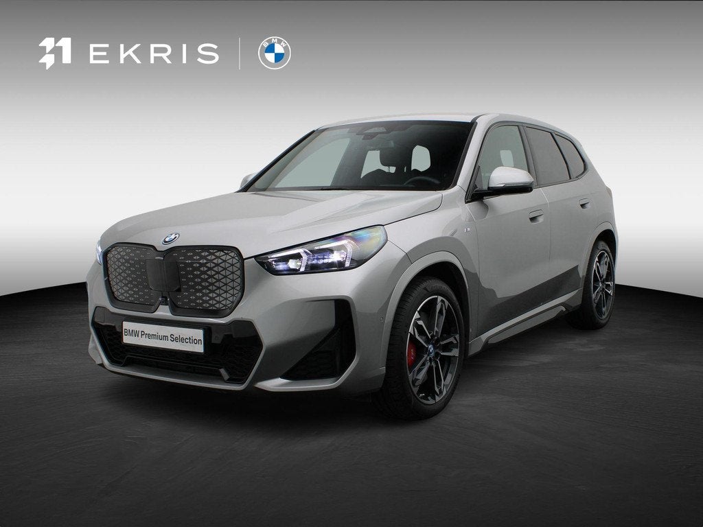 BMW iX1 eDrive20 M Sportpakket Pro | Driving Assistant Plus, Auto's, BMW, 514 km, Gebruikt, Met garantie (alle), 67 kWh