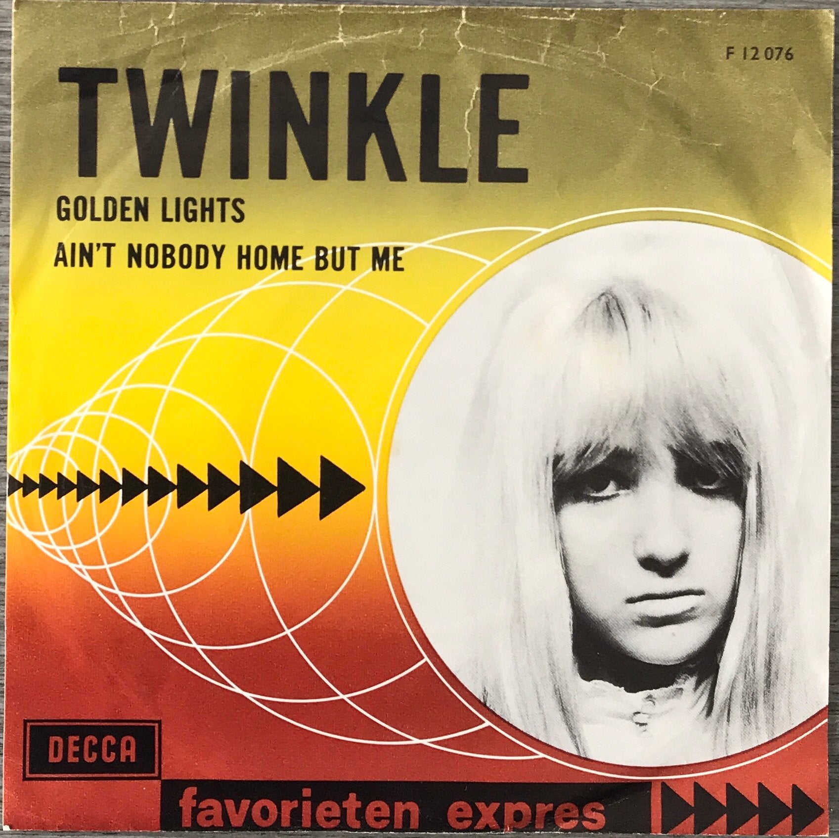 TWINKLE - Golden lights (NL’65) plaat ALS NIEUW (UKop21)