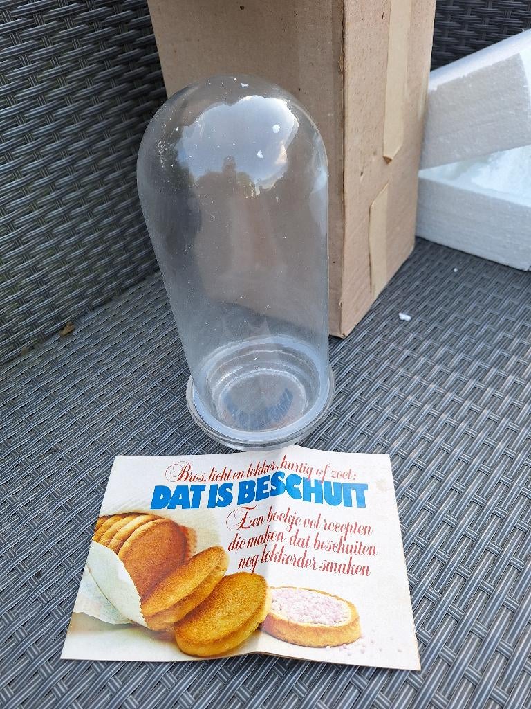 glazen beschuitbus , stolp, Ophalen