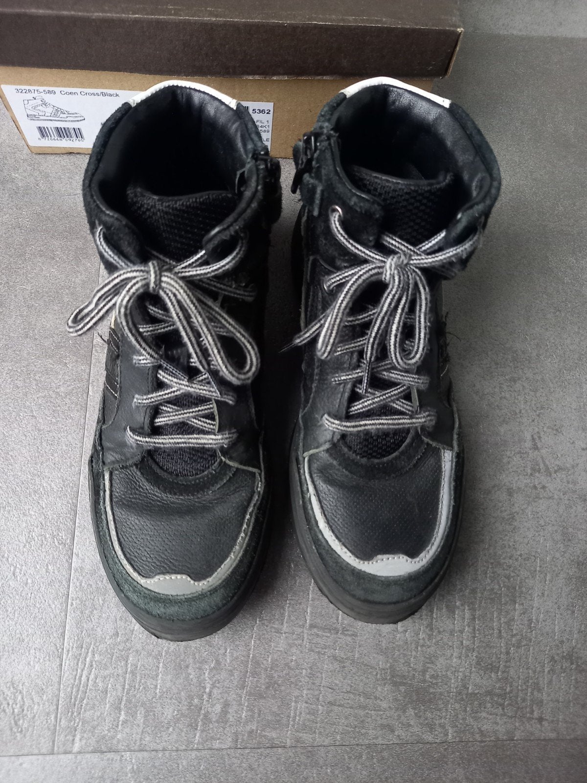 Jongensschoenen Trackstyle maat 36 
Merk Trackstyle
Gedragen, Trackstyle, Schoenen, Ophalen of Verzenden, Zo goed als nieuw