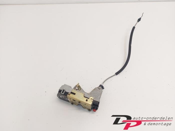 Deurslot Mechaniek 4Deurs rechts-achter van een Peugeot 307, Auto-onderdelen, Carrosserie en Plaatwerk, Gebruikt, -, -, Ophalen of Verzenden