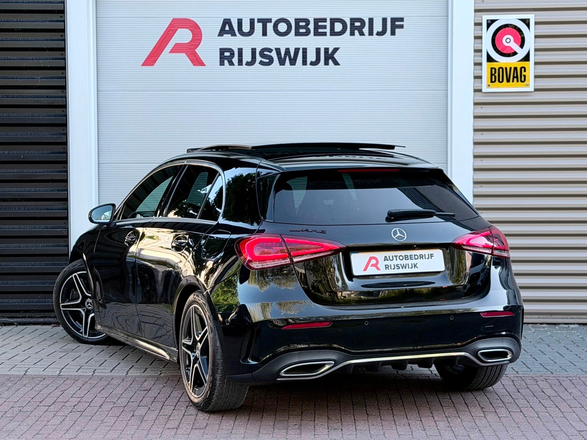 Mercedes-Benz A-klasse 250 Premium Plus Pano/Sfeer/Camera, 15 km/l, Gebruikt, Euro 6, 4 cilinders