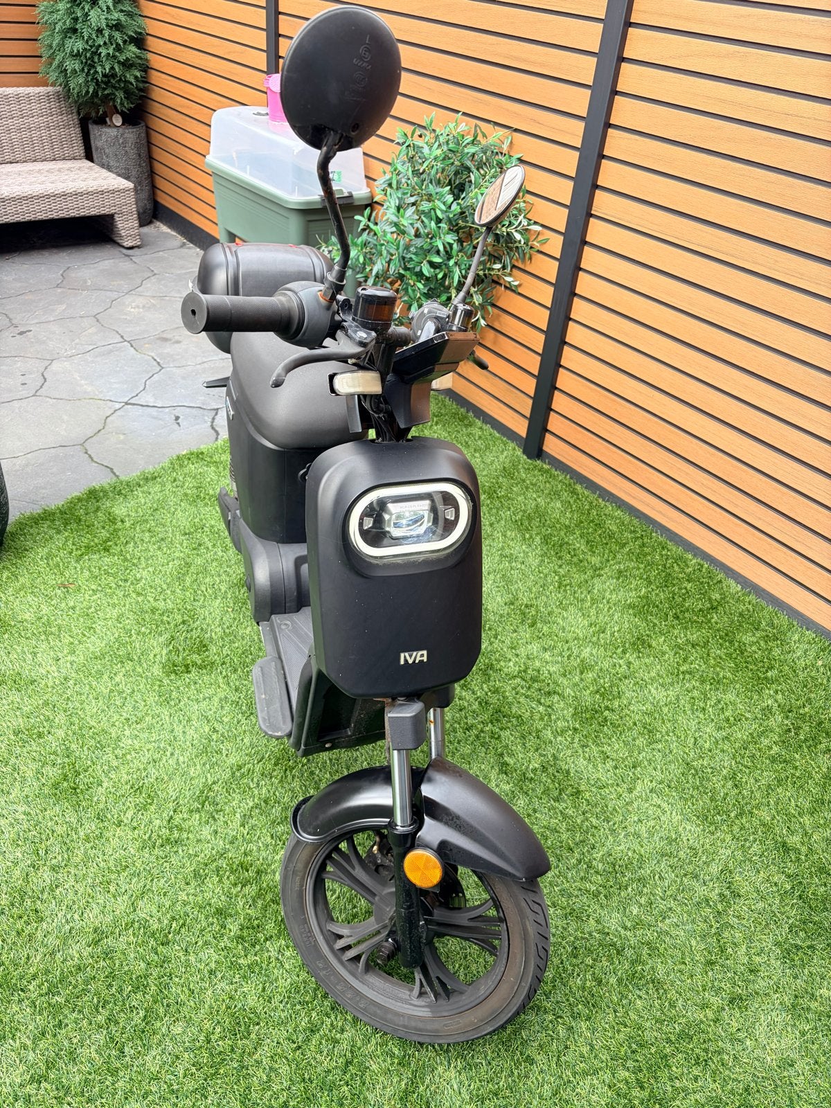 IVA E-GO Elektrische Scooter - Actieradius 60km, Ophalen, Zo goed als nieuw, Elektrisch, Overige merken
