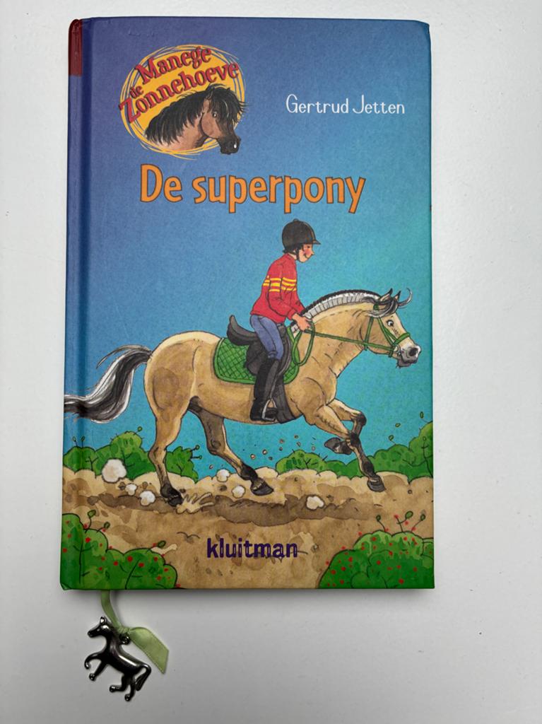 De Manege Zonnehoeve - 3 boeken van Gertrud Jetten, Ophalen of Verzenden, Zo goed als nieuw, Fictie