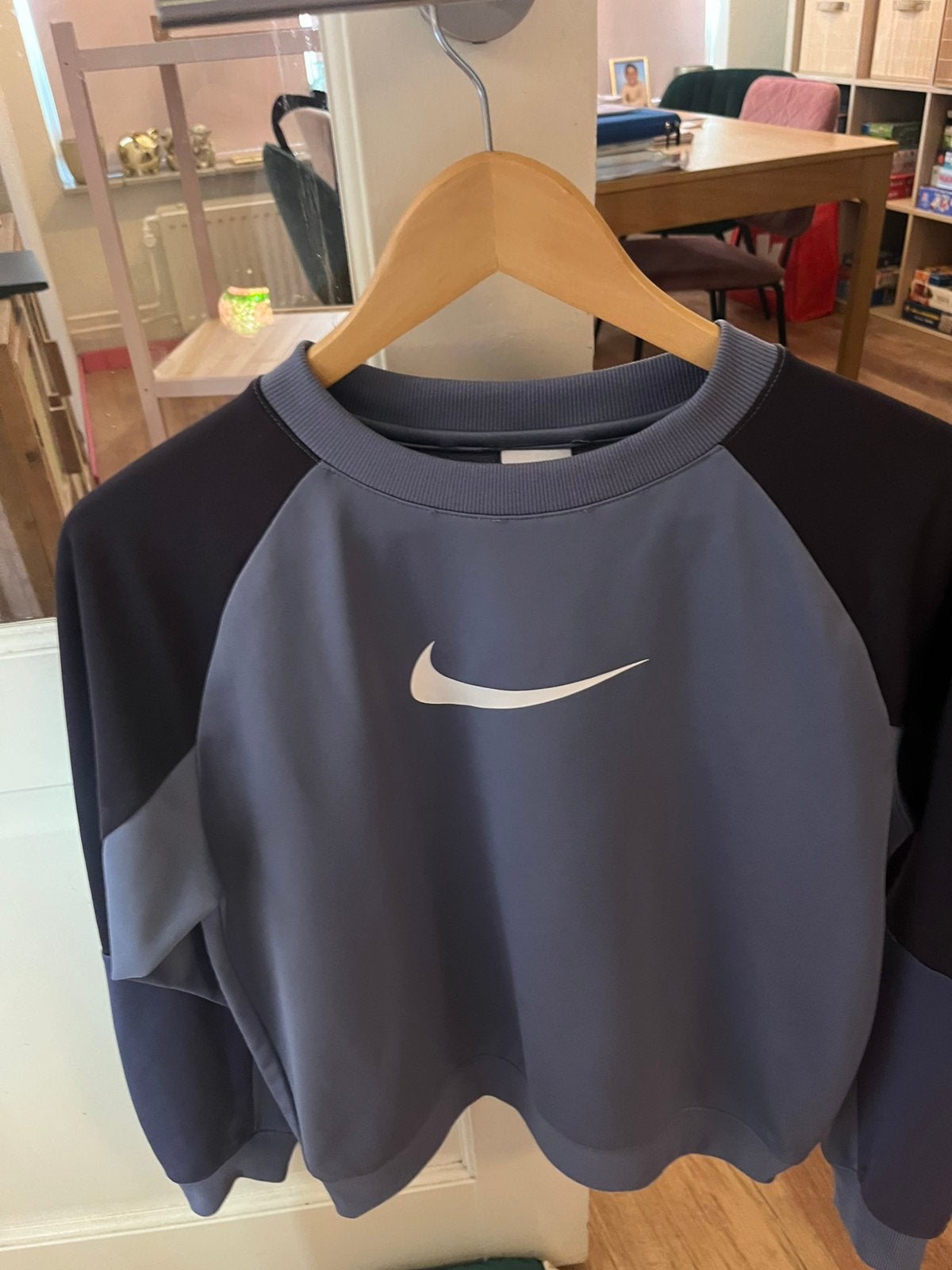 Nike trui maat 158-170, Kinderen en Baby's, Ophalen of Verzenden, Zo goed als nieuw, Jongen, Trui of Vest