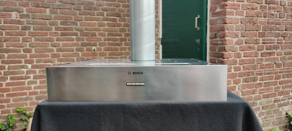 Bosch afzuigkap, Witgoed en Apparatuur, Afzuigkappen, Ophalen, Onderbouw afzuigkap, Zo goed als nieuw, Vrijstaand