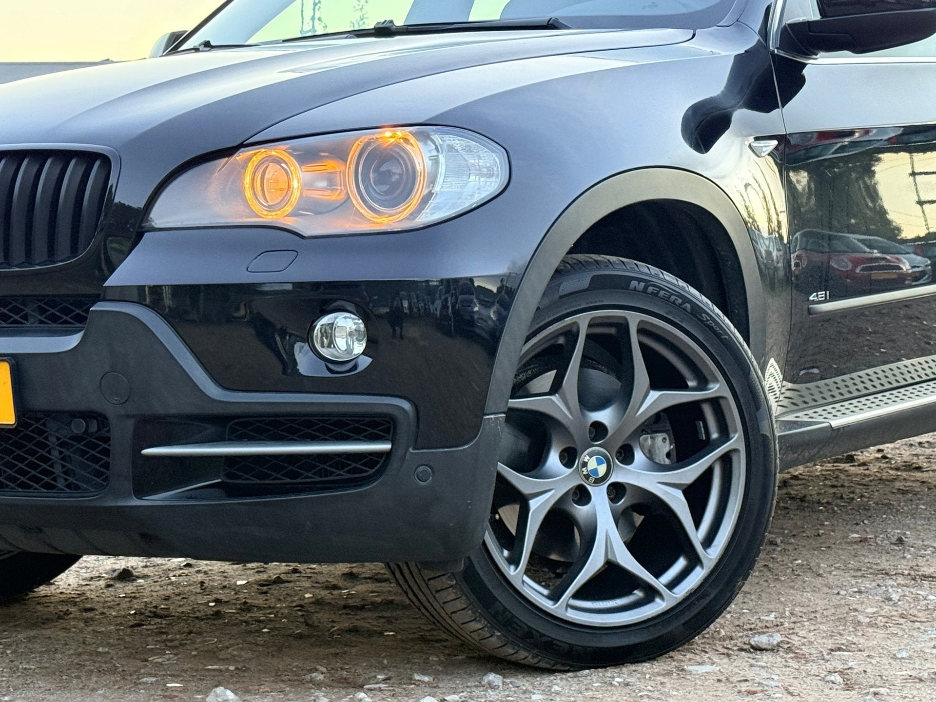 BMW X5 XDrive48i/7PRSN/CARPLAY/PANO, Auto's, Automaat, Xenon verlichting, Gebruikt, 138 €/maand